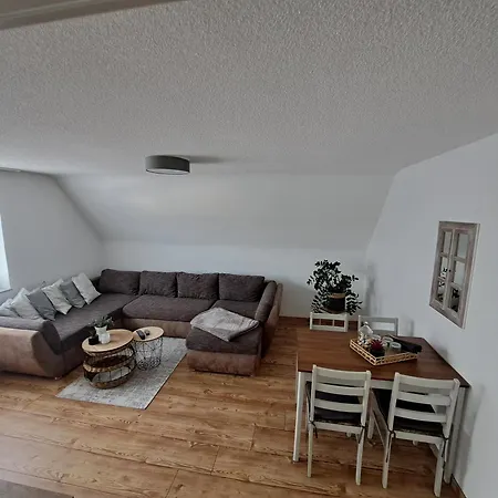 Wunderschoenes 2 Zimmer Apartment Inkl. Parkplatz Asbach  Экстерьер фото